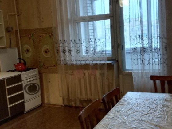 Продам 3-кімнатну квартиру у центрі Броварів NP Бровары