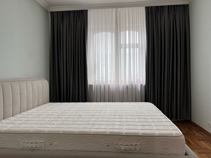 Пропонується трикімнатна квартира на Таращанському масиві. - фото 1