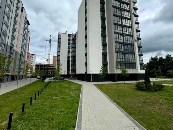 3-кімнатна квартира, 71м в зданому будинку готова до ремонту, Пасічна Ивано-Франковск