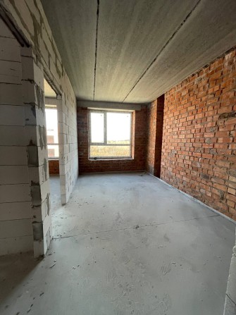 НАЙДЕШЕВША 2к квартира з видом на Бучанський парк! Мін. оформлення! - фото 1