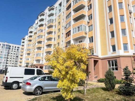 1к квартира без ремонту! 5хв до школи садочку магазинів! Є балкон! Буча