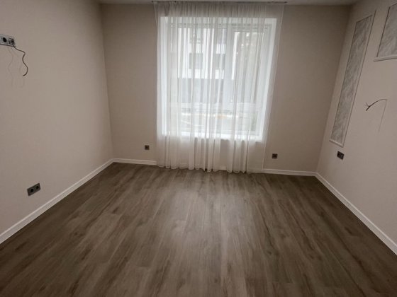 Буча! 1 кімнатна квартира з ремонтом в 5 влилинах від парку Буча