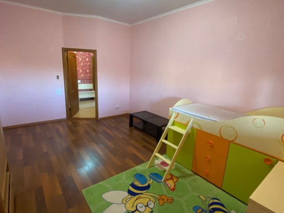 Продам 2к квартиру. Власник. Бровары