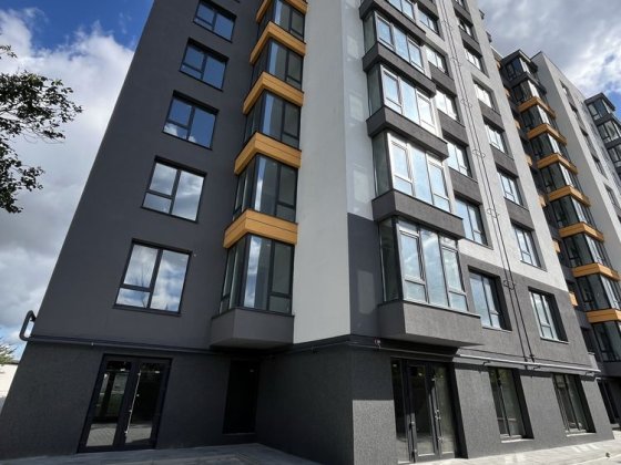 Продається 2 кім. на вигідних умовах. Розт. 30 місяців Ивано-Франковск