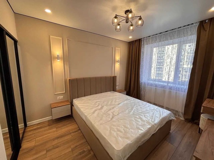 Укомплектована 1км квартира у ЦЕНТРІ міста - фото 1