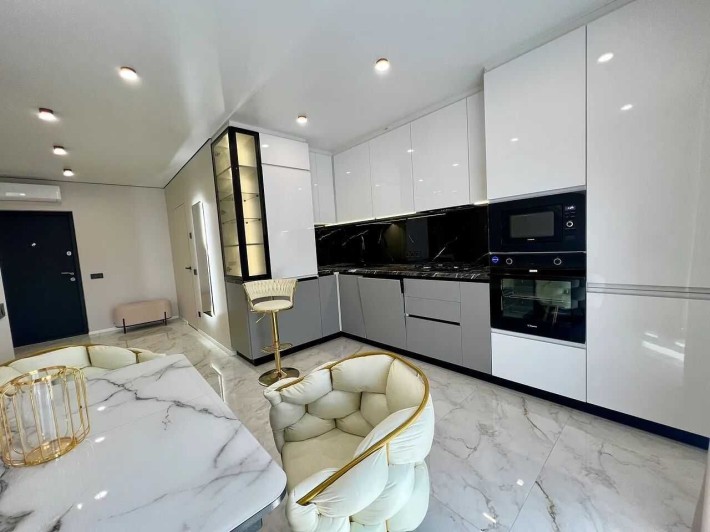 Дизайнерська 1 кім.квартира в ЖК Фемілі Плаза - фото 1