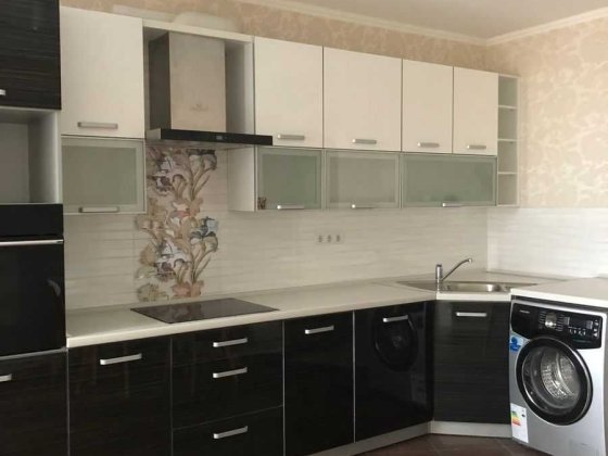 Без комісіі Продаж 3 кімнатноі квартири , Буча, центр, Б Хмельницького Буча