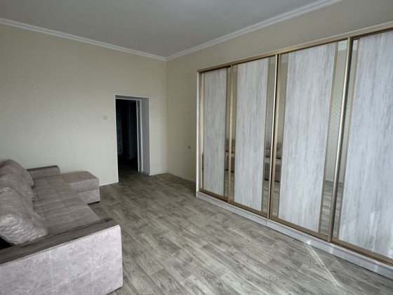 Продам 3 кімнатну з Автономним опаленням по вул . Сагайдачного ,121 Белая Церковь