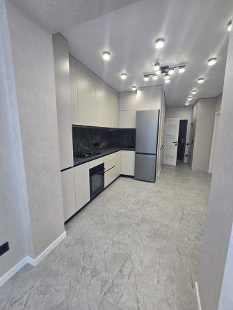 1 к кв.з ремонтом Континент Буча Без КОМІССІЇ  МОЖНА  під сертифікат - фото 1