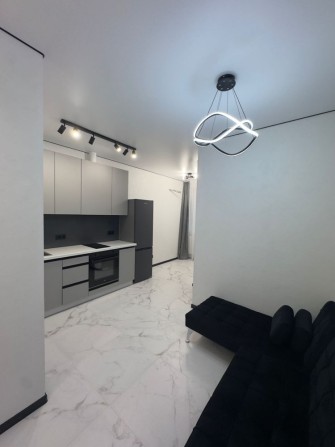 Власник 1-к квартира ЖК Молодість - фото 1