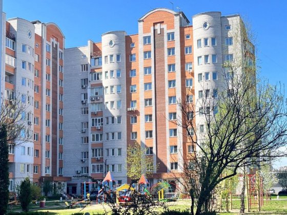 Продаж просторої 2к квартири з ремонтом площею 67,2м з ремонтом в Бучі Буча