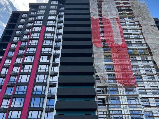 Продається 1 кімнатна центр Ивано-Франковск