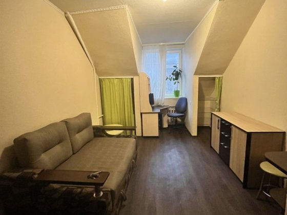Продам кімнату у гуртожитку, Печерськ Киев