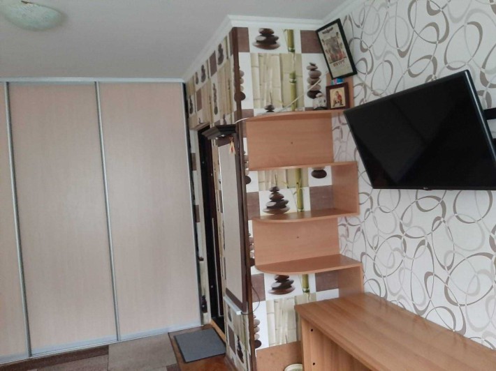 Продам кімнату в двокімнатній квартирі вул. Вишгородська 150 - фото 1