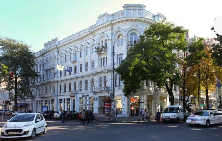 Продам гостиницу на Екатерининской - фото 1