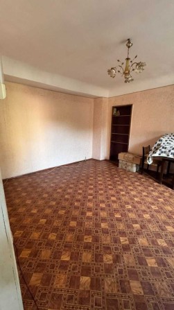 ул.Жуковского  2 комнаты  ,Один сосед. Жилое состояние. - фото 1