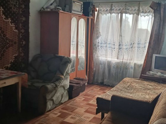 Продам дві кімнати