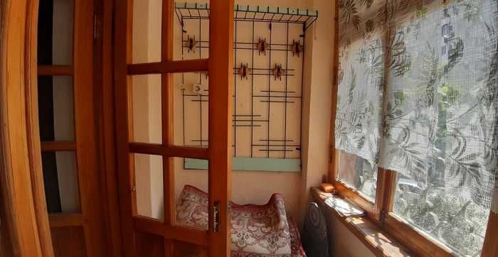 Продам одну комнату в 4-х комнатной квартире - фото 1