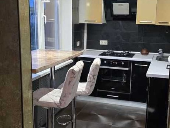 OE S4 Продам 3 кімнану квартиру Салтівка 531м-р Харьков