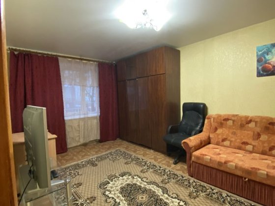 Продам гостинку возле метро Малышева. Харьков