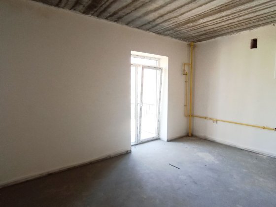 Квартира з ГАЗОМ та БАЛКОНОМ! Чистова штукатурка та стяжка підлоги! Буча