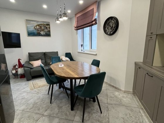 Сучасна 3 кімнатна!ДИЗАЙНЕРСЬКИЙ ремонт!Актуальна!Без Комісії Буча