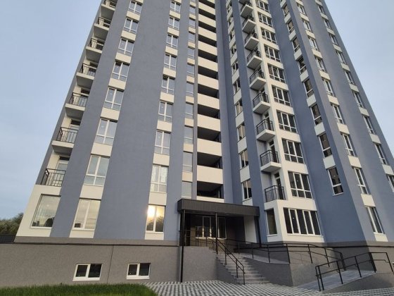 Продам 3 кімнатну квартиру в новобудові на Шевченка Белая Церковь