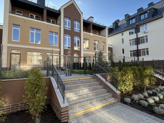 Продаж 3к квартири 97м з окремим входом Лавандовий держпрограми  Без % Бровары