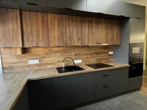 Квартира з ремонтом,меблями і технікою ,48 м.кв, закритий двір Ивано-Франковск