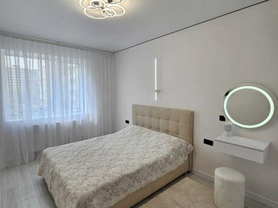 Двокімнатна квартира по вул Целевича Ивано-Франковск