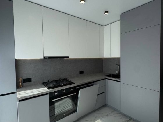 Терміново продаж 2 кімнатна квартира з ремонтом Ирпень