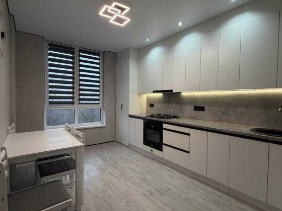 Однокімнатна за вигідну ціну! Газ, без комісії! Буча