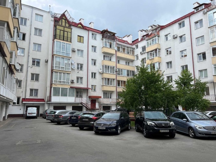 Продаж простора 4к квартира - 125м2, вул. Франка 25а - фото 1