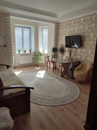 Продам 3-кімнатну квартиру - фото 1