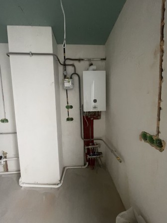 Центр. 2-х кімнатна квартира з частковим ремонтом та закупленими матер - фото 1