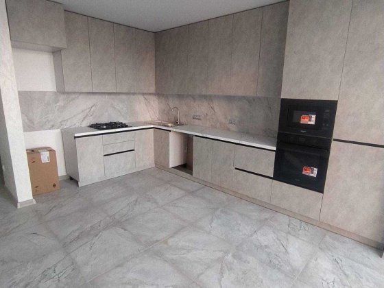 Продається 2 кімнатна квартира в центрі міста Ивано-Франковск