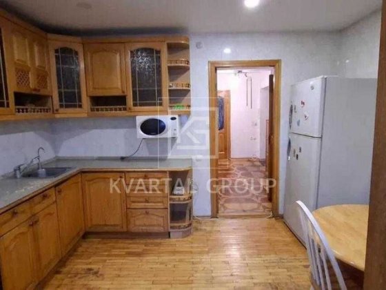 Простора  євро 3-кімнатна квартира по вул. Садова + комора 15 м²! Ірпінь