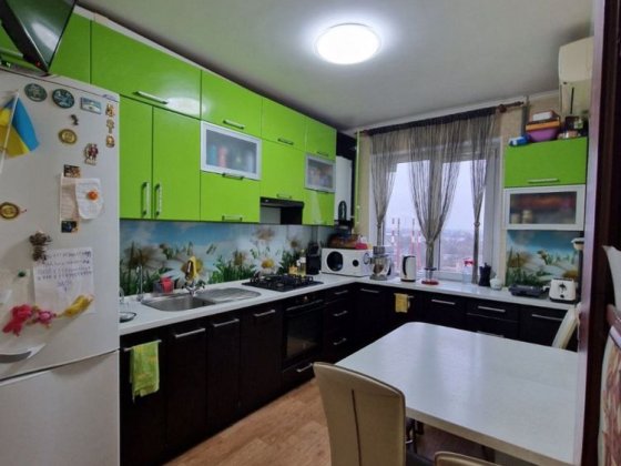 Продаж 3 кім Фастівська з автономним опаленням Белая Церковь