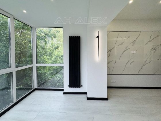 Продам простору 1кім квартиру на Вокзальній Белая Церковь