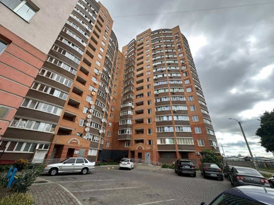 Світла 1-кімнатна в зручному районі Білої Церкви!Ваш простір комфорту! Белая Церковь