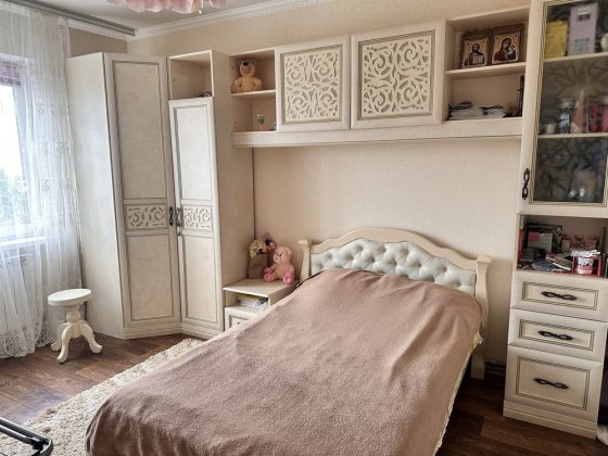 3-кімнатна простора квартира з АО Піщаний масив Белая Церковь