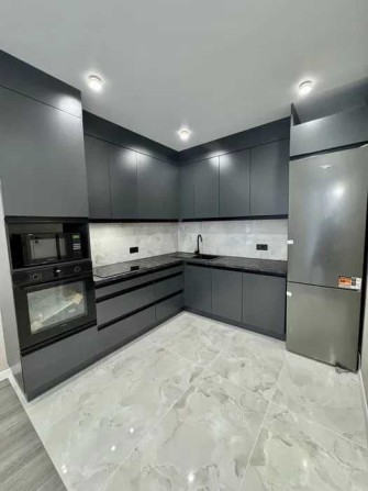 БЕЗ КОМІСІЇ! Продаж стильної квартири з сучасним та якісним ремонтом! - фото 1