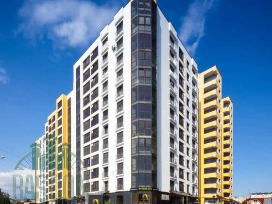 Продаж просторої 2к квартири з краєвидами на місто Ивано-Франковск