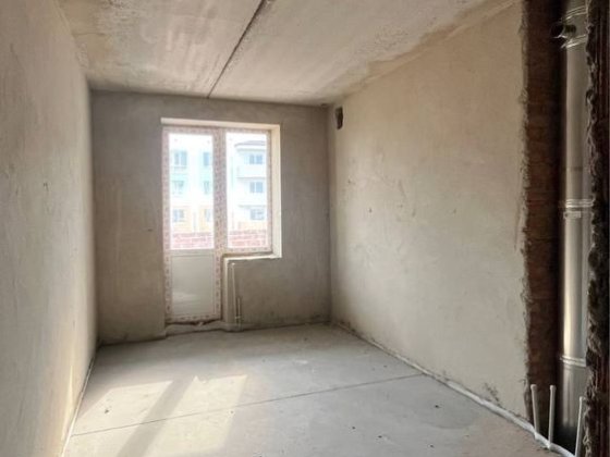 БЕЗ КОМІСІЇ! 2-к квартира без ремонту з чорновим наповненням! Буча