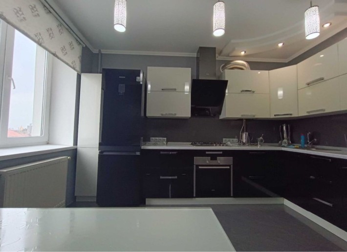 Продається сучасна   2 кімнатна квартира - фото 1