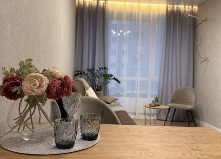 Продається дуже затишна квартира, сучасний новий ремонт. ІндГазОпал. - фото 1