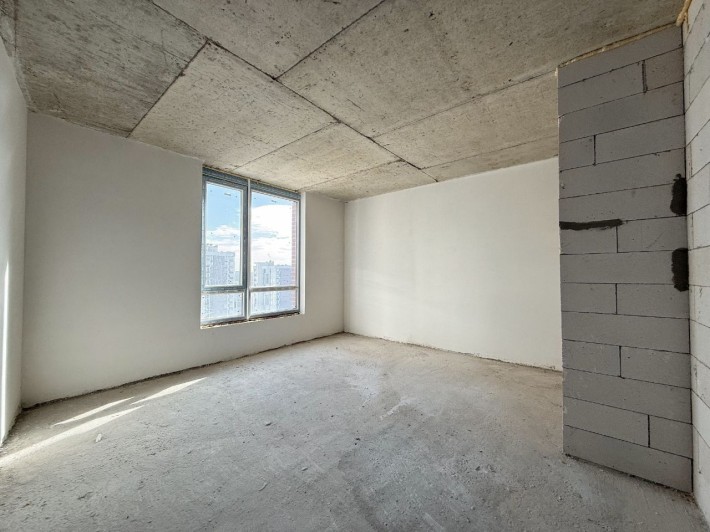 Здана видова 1кім квартира в ЖК Manhattan - фото 1