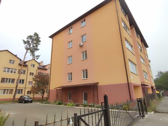 Квартра з ремонтом. Поруч з податковою академією Ірпінь