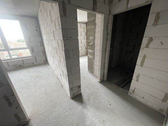 2к квартира в Бучі під ремонт. Будинок заселений Буча