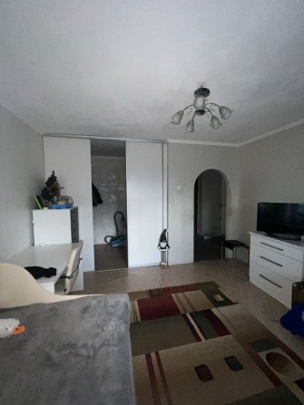 Однокімнатна на  Молодіжному район Вісти - фото 1